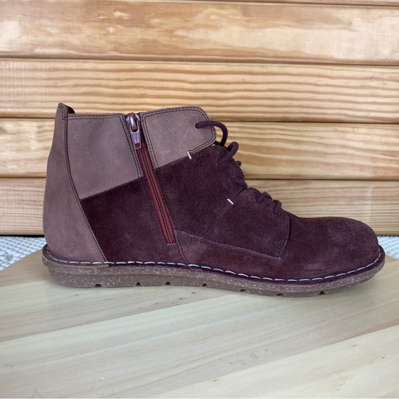Clarks Tamitha Key Brown Leather/Suede Chukka Ankle Boots Booties Women's 9.5 US - Picture 5 of 10